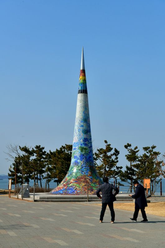 시화나래조력공원 빛의 오벨리스크