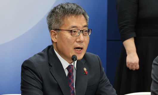 김석우 법무부 장관 직무대행(법무부 차관). 뉴시스