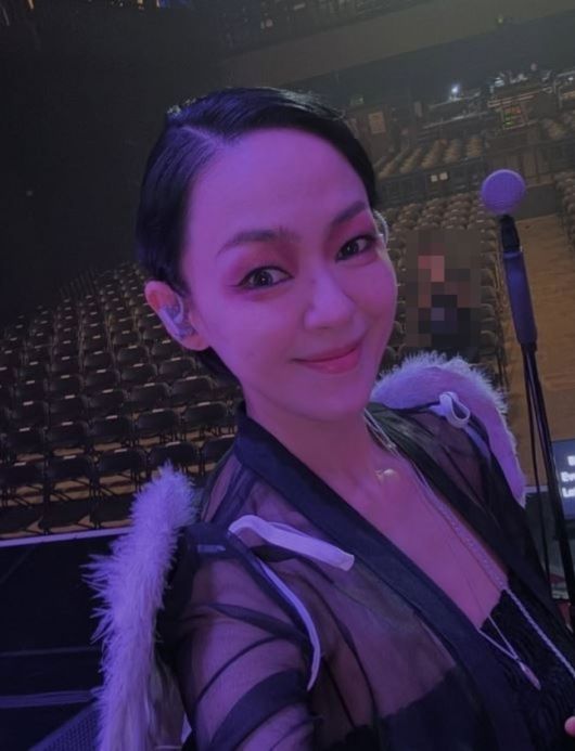 가수 김윤아. 김윤아 인스타그램 캡처