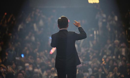 지난 27일 이재명 후보가 대선후보로 선출된 후 수락연설을 하고 있다. 공동취재