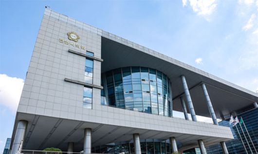 천안시의회 전경.