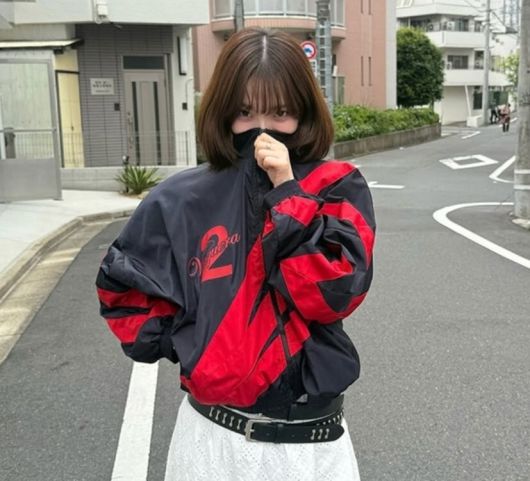 카리나가 자신의 SNS에 올렸던 사진으로 연일 화제가 되고 있다. 카리나 인스타그램 캡처