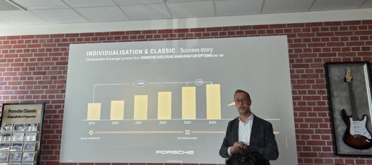 칼 하인츠 볼츠 존더분쉬 디렉터가 맞춤 제작 프로그램에 대해 설명하고 있다. 백소용 기자