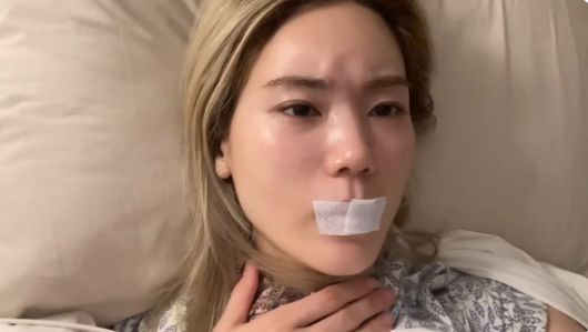 가수 김연지가 성대 수술 이후 회복 중인 근황을 전했다. 유튜브 채널 ‘김연지 Official’ 캡처