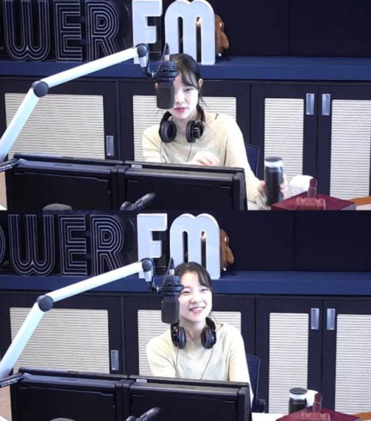 김아영이 주현영 대신 '12시엔 주현영' 라디오 스케줄을 소화했다. SBS FM '12시엔 주현영' 캡처.