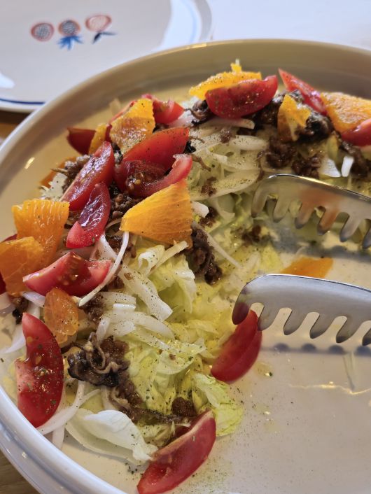 앤쵸비소스 샐러드.