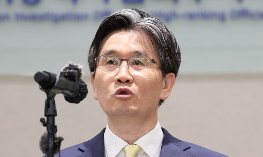 취임 후 첫 간담회 오동운 고위공직자범죄수사처장이 17일 취임 1주년을 맞아 경기 과천정부청사에서 가진 기자간담회에서 모두발언을 하고 있다. 과천=뉴스1