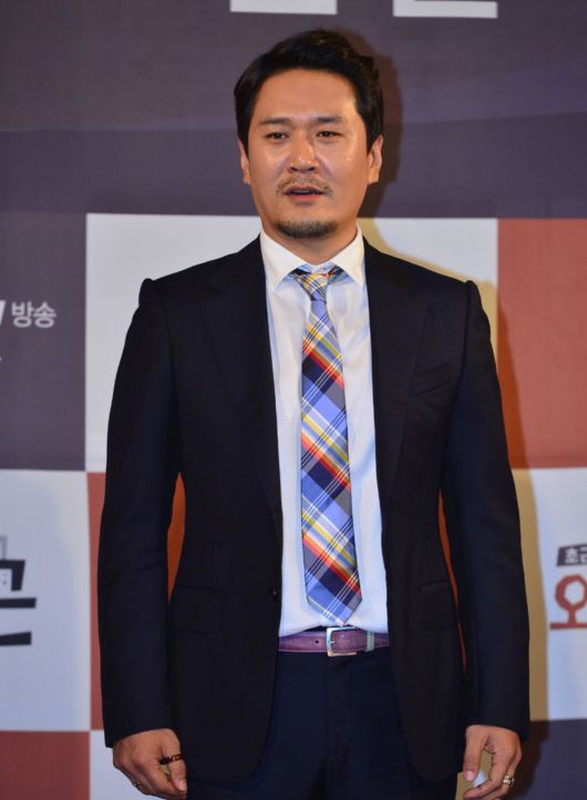 JK김동욱이 허위사실 유포 혐의로 고발당했다. 뉴시스