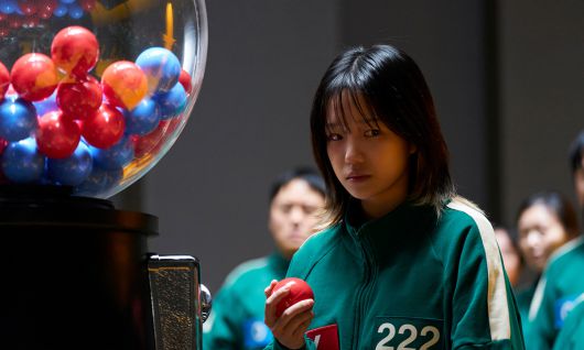 게임 도중 ‘준희’(조유리)가 출산한 아기는 게임 참가자들의 도덕적 경계를 시험하는 새 시즌의 주요 인물로 부상한다. 넷플릭스 제공