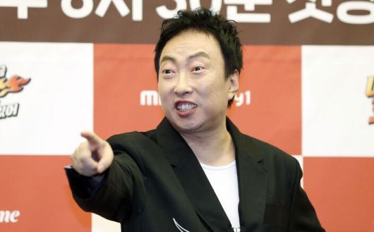 박명수가 정신과 상담 사실을 고백했다. 사진은 2023년 8월 14일 서울 마포구 스탠포드호텔에서 열린 MBC에브리원-라이프타임 신규 예능 '나는 지금 화가 나있어' 제작발표회에서 포즈를 취하는 박명수. 뉴시스