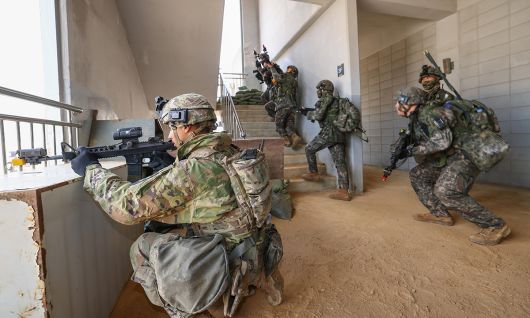 한미 장병들이 연합 도시지역작전 훈련을 실시하고 있다. 세계일보 자료사진