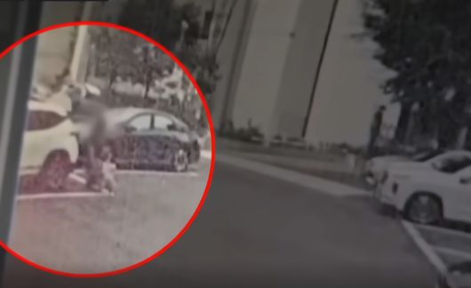 지난 20일 오후 4시쯤 60대 남성 A씨가 인천 송도의 아들 집으로 향하기 전 서울 도봉구 거주지 주차장에서 렌트차량에 큰 가방을 옮기는 모습. YTN 보도화면 캡처