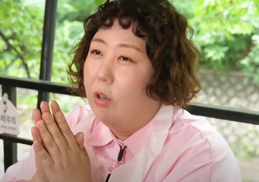 코미디언 신기루. 유튜브 채널 '뭐든하기루' 캡처.