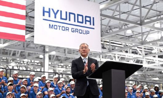 정의선 현대차그룹 회장이 지난 3월26일(현지시간) 미국 조지아주 엘라벨에 위치한 ‘현대자동차그룹 메타플랜트 아메리카(Hyundai Motor Group Metaplant America, HMGMA)’ 준공식에 참석해 환영사를 하고 있다. 현대차그룹 제공