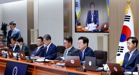 이재명 대통령이 29일 서울 용산 대통령실 청사에서 열린 제39회 국무회의(임시)에서 발언하고 있다. 대통령실통신사진기자단