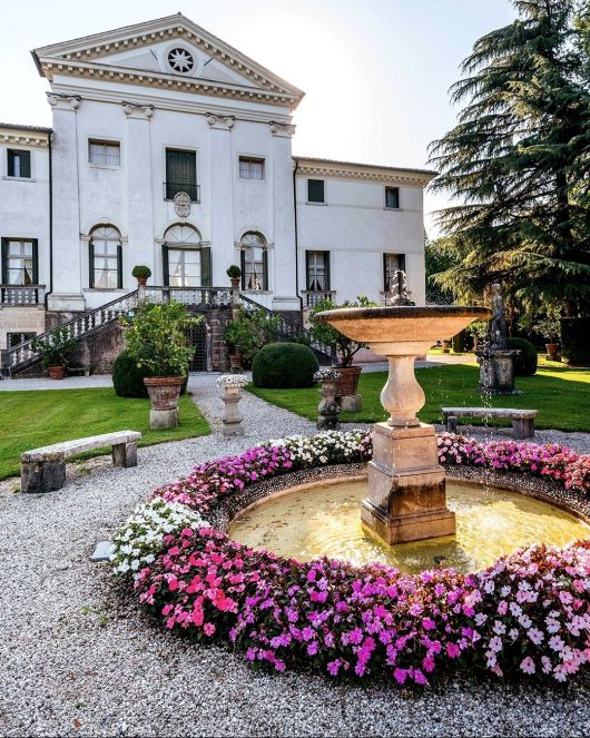 빌라 산디 전경. 인스타램