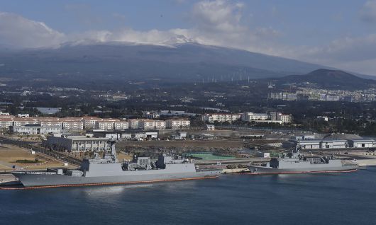 제주 민군복합항에 한국 해군 함정들이 정박해 있다. 세계일보 자료사진