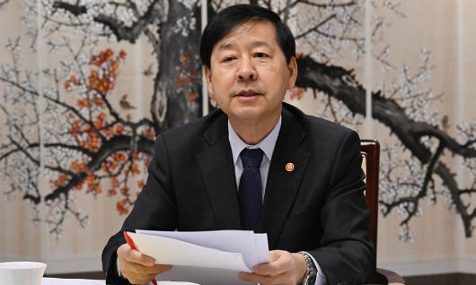 구윤철 부총리 겸 기획재정부 장관이 14일 서울 종로구 정부서울청사에서 열린 시장상황점검회의를 주재하고 있다. 기획재정부 제공