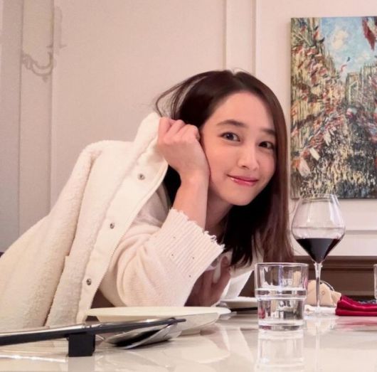 유튜브 구독자 수 50만 명을 달성한 이민정. 이민정 인스타그램 캡처