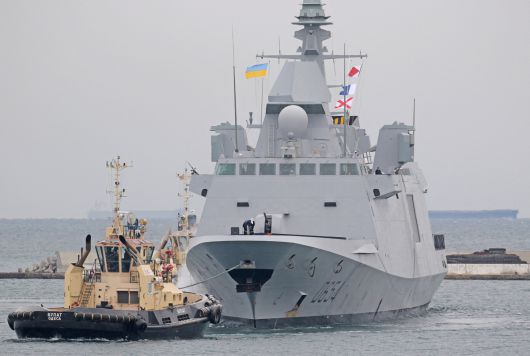 프랑스 해군 구축함이 입항을 하고 있다. 세계일보 자료사진