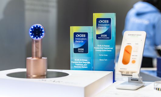 CES 2026 뷰티테크 부문과 디지털헬스 부분에서 각각 최고혁신상과 혁신상을 수상한 한국 콜마 ‘스카 뷰티 디바이스’. 한국콜마 제공