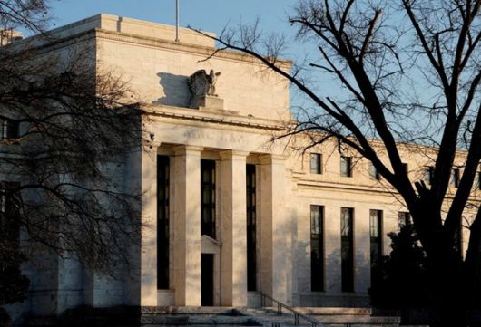 미국 수도 워싱턴에 소재한 연방준비제도(Fed·연준) 청사 전경. 미국의 중앙은행으로서 기준금리 결정 등에서 백악관 등 정치권으로부터 독립성을 보장받고 있다. 로이터연합뉴스