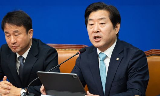 황명선 더불어민주당 최고위원이 19일 서울 여의도 국회에서 열린 최고위원회의에서 모두 발언을 하고 있다. 뉴스1