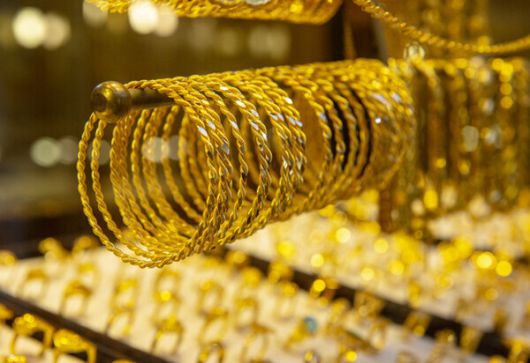 국제 금값이 사상 최고치를 경신했지만, 실제 거래 가격은 체감과 다른 경우가 적지 않다. 게티이미지