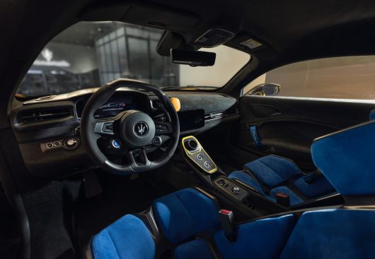 GT2 스트라달레 실내. 사진=마세라티코리아 제공