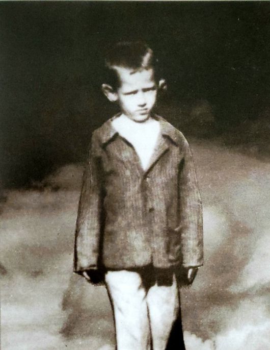 미엔코 마이크 그르기치 어린 시절. 홈페이지