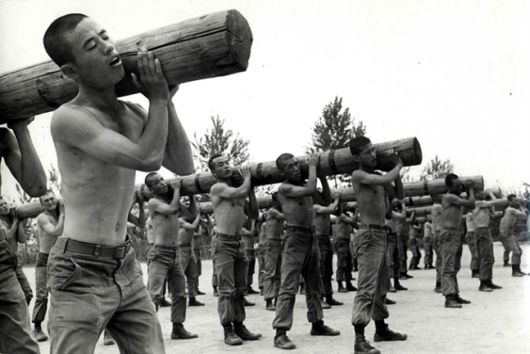 1980년대 삼청교육대 입소생들의 모습. 연합뉴스