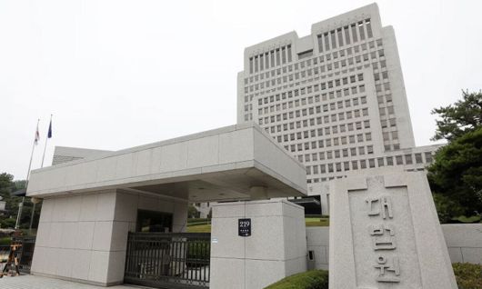 서울 서초구 대법원 청사 전경. 건물 11층에 대법관들의 합의(合議)가 열리는 회의실이 있다. 이곳에서 더불어민주당 이재명 전 대표의 선거법 위반 사건 상고심 결론이 내려질 예정이다. 세계일보 자료사진