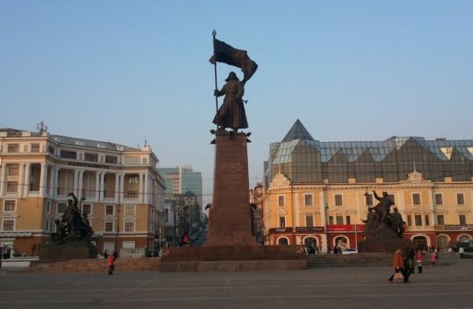 블라디보스톡 혁명광장 이미지/사진제공=세명투어