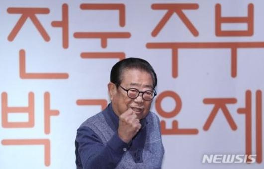 스포츠월드