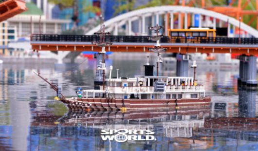 물위를 떠 다니는 배