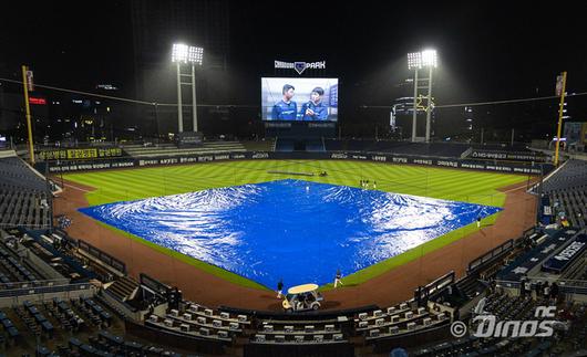 스포츠월드