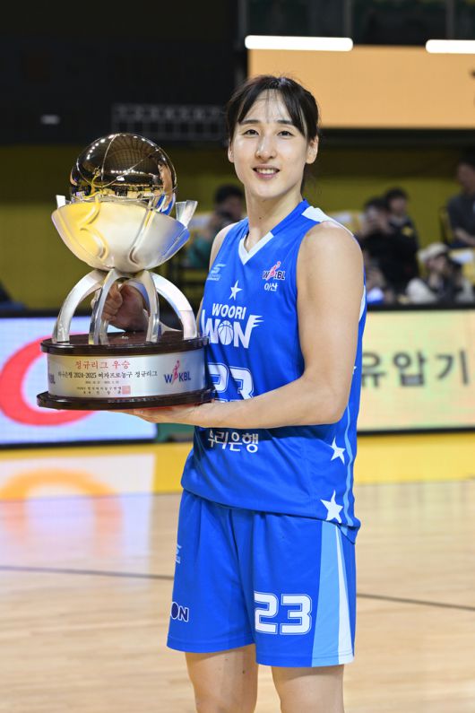스포츠월드