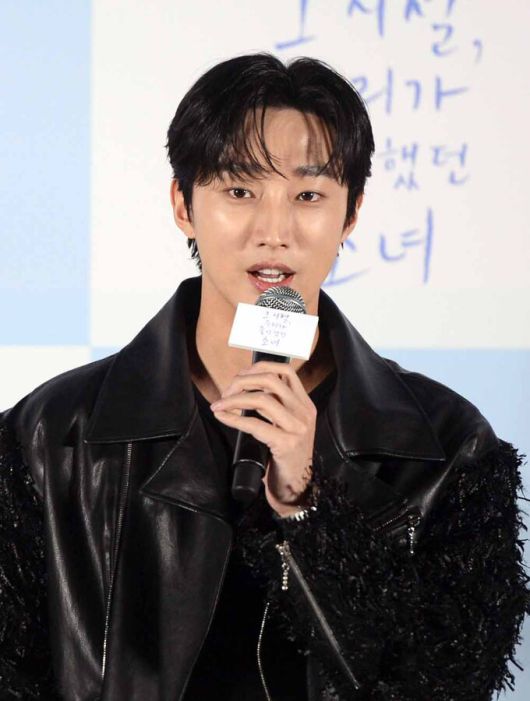 스포츠월드