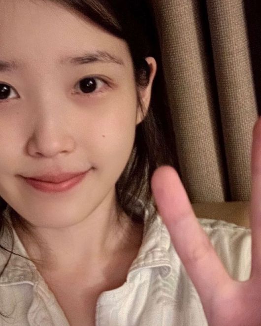 가수 겸 배우 아이유. 사진 = 아이유 SNS 계정