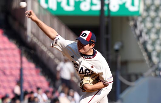 두산 김택연이 마운드에서 역투하고 있다. 사진=뉴시스