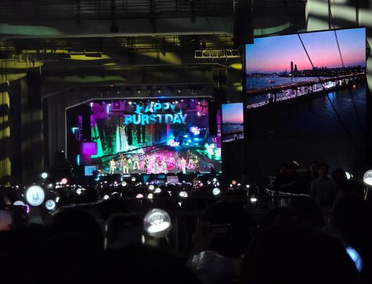 25일 서울 서초구 잠수교에서 그룹 세븐틴의 ‘B-DAY PARTY : BURST Stage @잠수교가 열렸다. 정가영 기자.