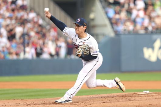 두산 곽빈이 마운드에서 역투하고 있다. 사진=두산베어스 제공