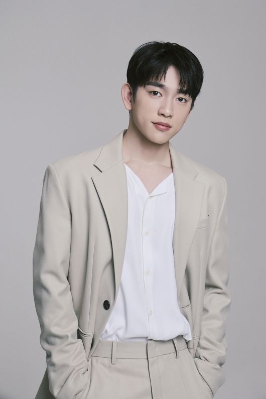 영화 '하이파이브'에서 젊은 영춘을 연기한 배우 박진영. BH엔터테인먼트 제공.