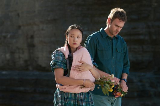 The Survivors. (L to R) Yerin Ha as Mia, Charlie Vickers as Kieran in The Survivors. Cr. Courtesy of Netflix © 2025