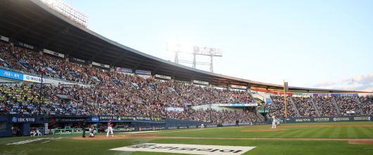 사진=뉴시스 / 프로야구 잠실구장