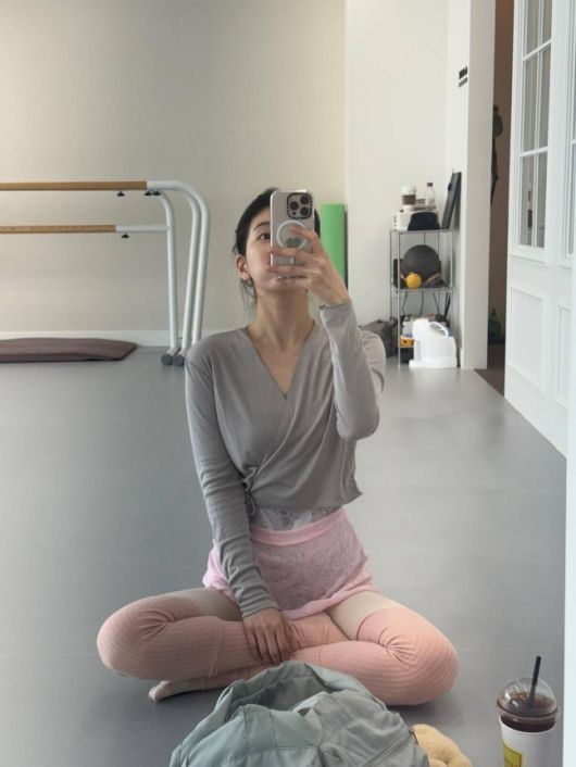 가수 겸 배우 수지.  사진 = 수지 SNS 계정