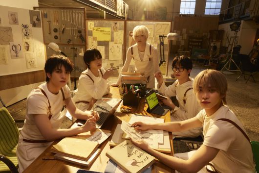 5인조 그룹 파우(POW)가 27일 정오 미니 3집 ‘Being Tender(다정해지는 법)'를 발매한다. 그리드엔터테인먼트 제공.