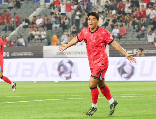 주민규가 7일 경기 용인 미르스타디움에서 열린 2025 EAFF(동아시아축구연맹) E-1 챔피언십(동아시안컵) 중국전에서 추가골을 넣고 기뻐하고 있다. 사진=뉴시스