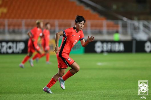 지소연은 지난 9일 수원월드컵경기장에서 열린 중국과의 2025 동아시아축구연맹(EAFF) E-1 챔피언십(동아시안컵) 여자부 첫 경기에서 극장골을 넣어 2-2 무승부를 이끌었다. 사진=대한축구협회 제공