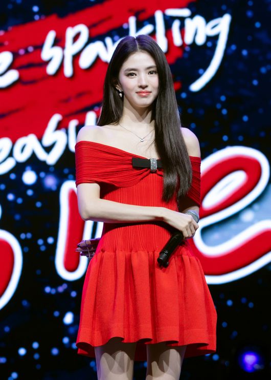 방콕 팬미팅에 참석한 배우 한소희. 자료=부쉐론(BOUCHERON) 제공